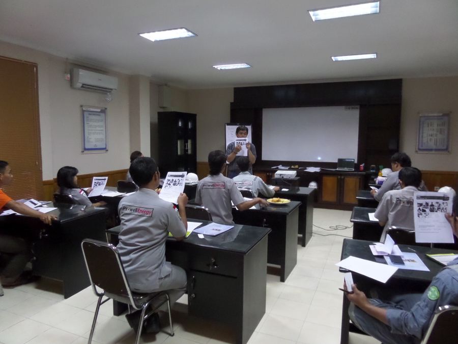 Pelatihan staf Prowell Energy